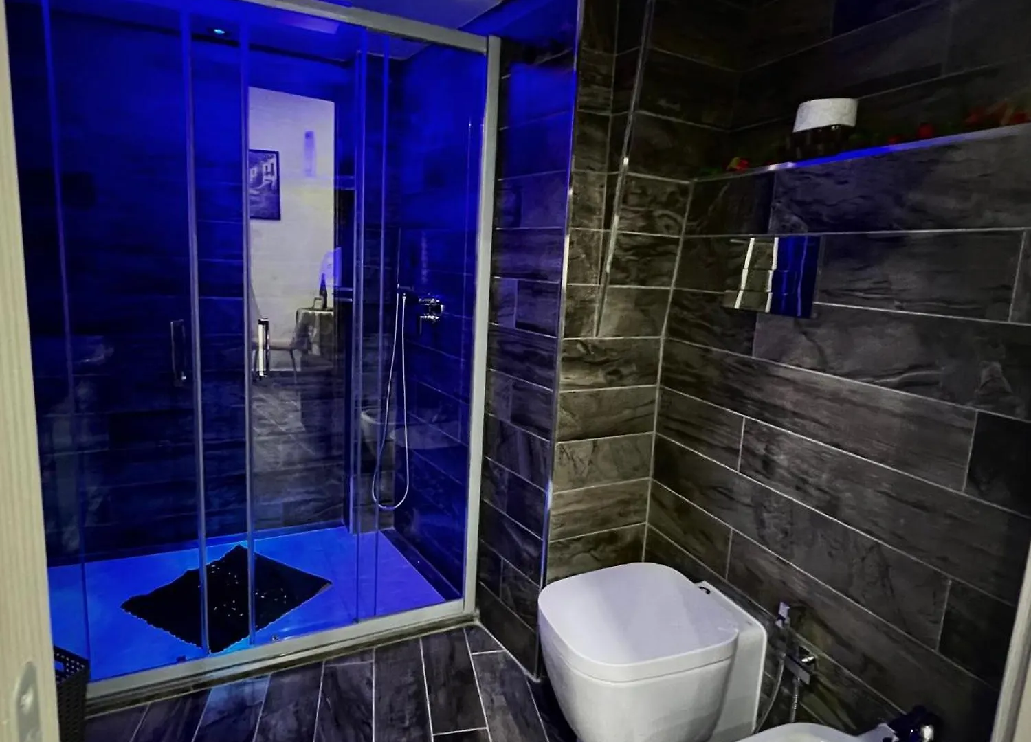 나폴리 Arco Dei Borboni B&B